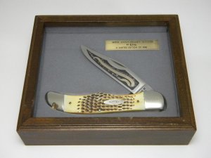 Case XX USA 2nd Cut Stag 1985 80th Anniversary SC5165 SS Folding Hunter Knife & Display Box
