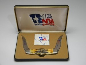Case XX SS USA 1836-1986 Texas Sesquicentennial Stag Texas Lockhorn Double Lockblade Knife in Box