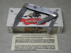 Winchester Trademark USA 1998 Pearl 380119 Cartridge Series Large Whittler Knife in Box