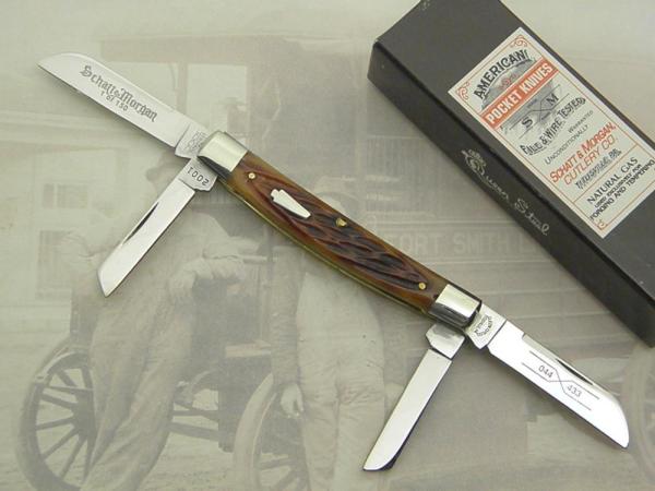 Schatt & Morgan Jigged Caramel Bone Medium Congress Schatt & Morgan Jigged Caramel Bone Medium Congress