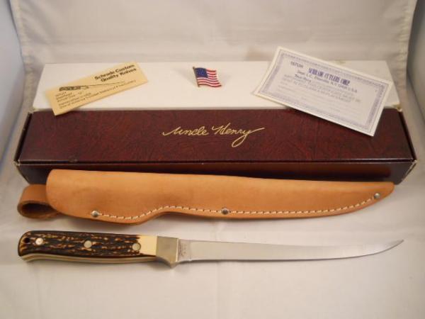Schrade Uncle Henry 167UH USA Mint Schrade Uncle Henry 167UH USA Mint