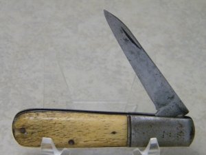 Capitol Cut. Co. Indpls. (Van Camp Trademark) Bone 1 Blade Barlow Knife c.1904-1948