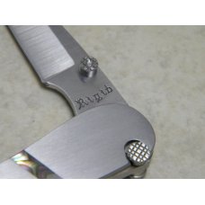 Rigid RG-4 Surgical Steel Japan Plain Edge Metal & Abalone Locking Blade Thumb Stud Knife in Box Rigid RG-4 Surgical Steel Japan Plain Edge Metal & Abalone Locking Blade Thumb Stud Knife in Box