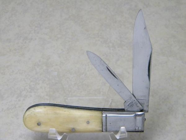 W.D. Herbert Bone Curved Frame 2 Blade Barlow Knife with Stepped Bolsters *Rare Stamp* W.D. Herbert Bone Curved Frame 2 Blade Barlow Knife with Stepped Bolsters *Rare Stamp*