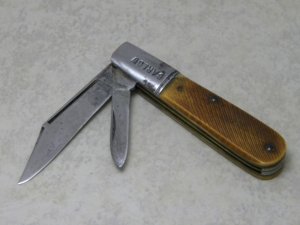 Camillus New York USA #51 Brown Saw Cut Bone 2 Blade Barlow Knife