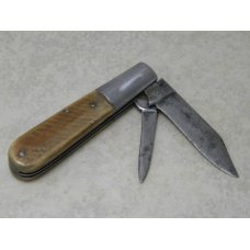 Wyeth (Curved) 8 Warranted Cutlery with Cross & Circles Saw Cut Bone 2 Blade Barlow Knife Wyeth (Curved) 8 Warranted Cutlery with Cross & Circles Saw Cut Bone 2 Blade Barlow Knife