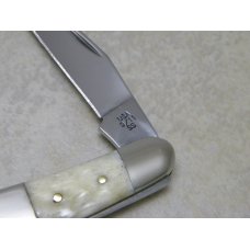 Case XX USA 2011 Natural Bone 9/11 Never Forget Muskrat Knife in Tin Box Case XX USA 2011 Natural Bone 9/11 Never Forget Muskrat Knife in Tin Box