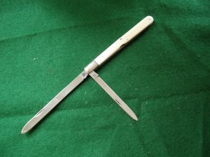 CASE XX Stainless USA 9 Dots Mellon Tester Knife #4200 MINT
