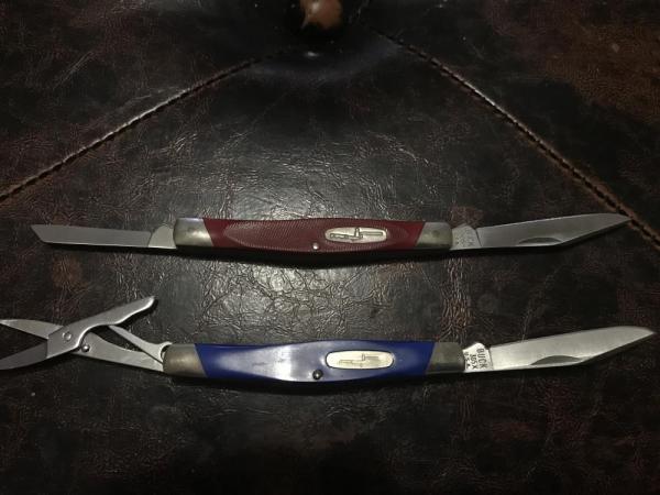 2 Buck 305 lancers /red and blue/ $49 for the pair 2 Buck 305 lancers /red and blue/ $49 for the pair