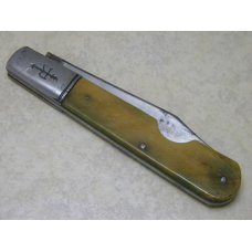 Russell "R" USA Brown Saw Cut Bone Easy Open Daddy Barlow Knife Early 1900's Russell "R" USA Brown Saw Cut Bone Easy Open Daddy Barlow Knife Early 1900's