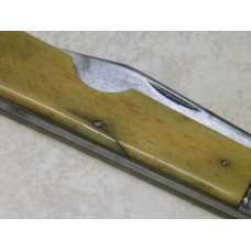 Russell "R" USA Brown Saw Cut Bone Easy Open Daddy Barlow Knife Early 1900's Russell "R" USA Brown Saw Cut Bone Easy Open Daddy Barlow Knife Early 1900's