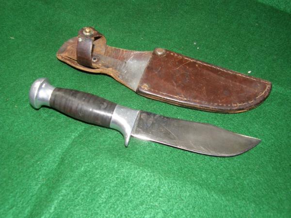 Old Cattaraugus Fixed Blade Knife with Original Stamped Sheath Old Cattaraugus Fixed Blade Knife with Original Stamped Sheath
