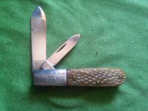 Case 62009 Barlow with jigged bone handles