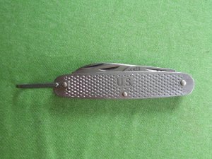 1986  Camillus Mil-K Demo Knife