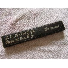 E. L. Durkee & Co Gloversville, NY Straight Razor with Original Box E. L. Durkee & Co Gloversville, NY Straight Razor with Original Box