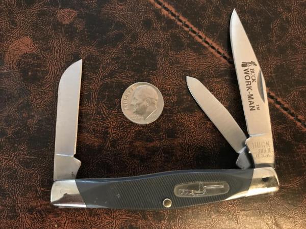 BUCK USA 303X stockman with gray handles BUCK WORK-MAN etch (made in 1990) BUCK USA 303X stockman with gray handles BUCK WORK-MAN etch (made in 1990)