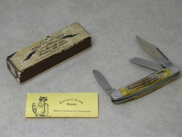 Colonel Coon Knives Col. Coon Tenn. USA Stag 1981 River to River Knife Club Stockman Knife in Box Colonel Coon Knives Col. Coon Tenn. USA Stag 1981 River to River Knife Club Stockman Knife in Box