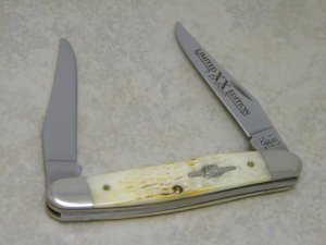 Case XX USA 2000 Burnt White Bone Limited Edition 1 of 2500 Muskrat Knife 