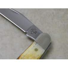 Case XX USA 2000 Burnt White Bone Limited Edition 1 of 2500 Muskrat Knife Case XX USA 2000 Burnt White Bone Limited Edition 1 of 2500 Muskrat Knife