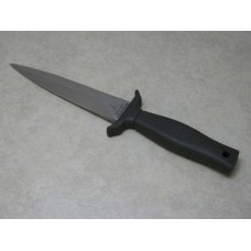 Gerber Portland OR, USA Mark I Armorhide Fixed BladeBoot Knife in Box c.1976 or 1977 Gerber Portland OR, USA Mark I Armorhide Fixed BladeBoot Knife in Box c.1976 or 1977