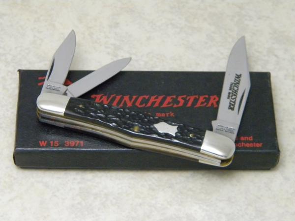 Winchester Trademark USA 1989 Bone 3971 Whittler Knife in Box Winchester Trademark USA 1989 Bone 3971 Whittler Knife in Box