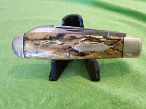 Camillus #13 Short line stamp 2 blade jack Celluloid handles