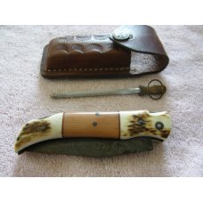 Mint Unmarked Damascus blade Folding Knife Mint Unmarked Damascus blade Folding Knife