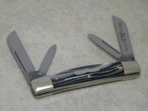 Fight'n Rooster Frank Buster Celebrated Cutlery Germany Pearl & Black Congress Knife