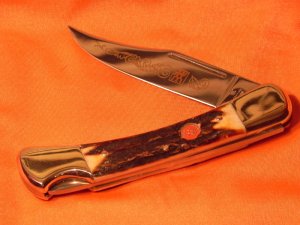 Vintage J A Henckels Single Blade Hunting Pocket Knife w SHOWCASE STAG handles & Red twin men shield