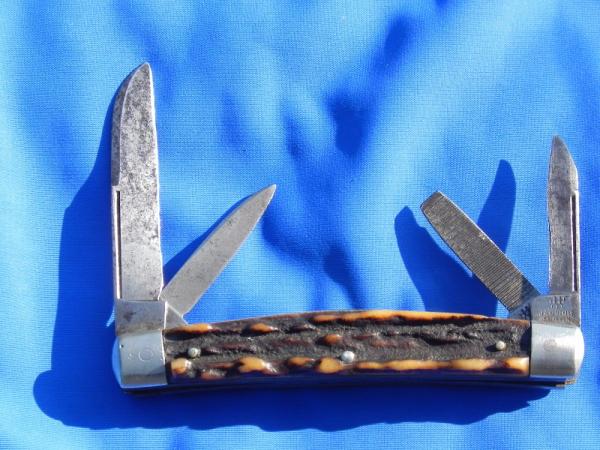 Antique J A Henckels Congress Gnarly Stag handles 3 Blades & 1 File, Long Arm Twin Men Early 1940s? Antique J A Henckels Congress Gnarly Stag handles 3 Blades & 1 File, Long Arm Twin Men Early 1940s?