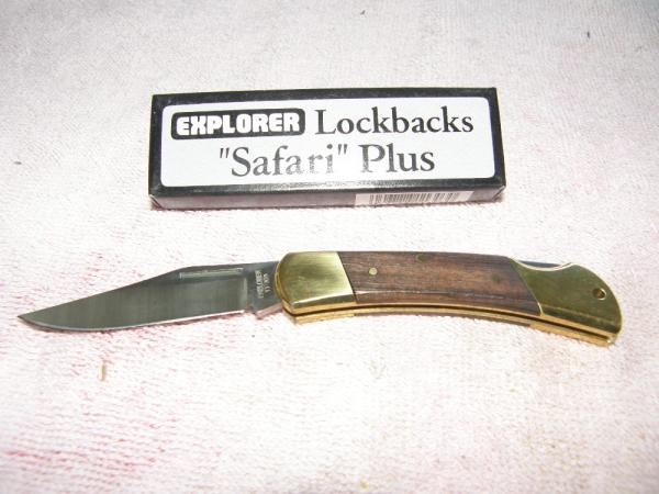 Mint in box-Explorer Safari Plus Knife Mint in box-Explorer Safari Plus Knife