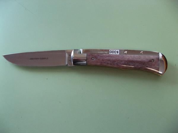SCHATT & MORGAN #3 EXPRESS AUTO BROWN/RED CAMEL BONE DROP POINT FACTORY SAMPLE SCHATT & MORGAN #3 EXPRESS AUTO BROWN/RED CAMEL BONE DROP POINT FACTORY SAMPLE