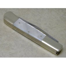 Fight'n Rooster Frank Buster Celebrated Germany Pearl 1982 International Cutlery Club Trapper Knife Fight'n Rooster Frank Buster Celebrated Germany Pearl 1982 International Cutlery Club Trapper Knife