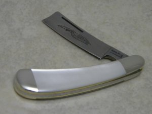 Parker Cut. Co. Japan Pearl Razor Knife