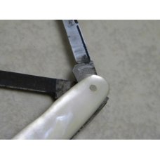 Vintage E.C. Simmons Keen Kutter St. Louis Pearl K4063 Gentleman's 4 Blade Knife Vintage E.C. Simmons Keen Kutter St. Louis Pearl K4063 Gentleman's 4 Blade Knife