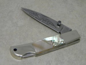 Parker Cut. Co.  Japan Pearl & Abalone Eagle Brand Cutlery Lockback Knife with Thumb Stud