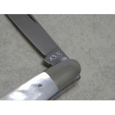 Schatt & Morgan Titusville PA by Queen Cutlery USA Pearl 052221 Pen Knife c.2002 Schatt & Morgan Titusville PA by Queen Cutlery USA Pearl 052221 Pen Knife c.2002