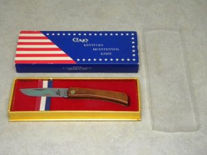 Case XX USA 1975 Wood P137 SS Kentucky Bicentennial Sodbuster Knife in Box