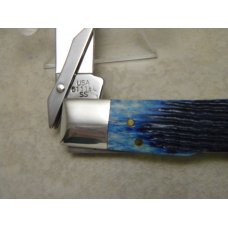 Case XX USA 2002 Caribbean Blue Bone 6111 1/2 L SS Cheetah Knife Case XX USA 2002 Caribbean Blue Bone 6111 1/2 L SS Cheetah Knife