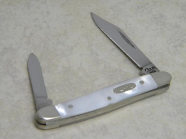 Case XX USA 1 Dot (1999) Genuine Mother of Pearl 8227 Serpentine Pen Knife Case XX USA 1 Dot (1999) Genuine Mother of Pearl 8227 Serpentine Pen Knife