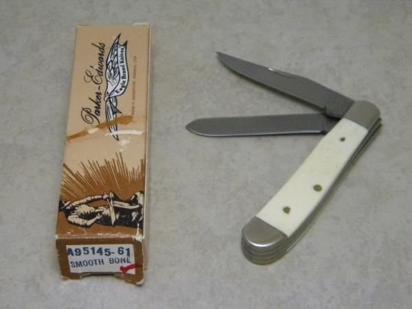 Parker Edwards Alabama, USA Eagle Brand Smooth Bone A95155S Mini Trapper Knife in Box c.1986 Parker Edwards Alabama, USA Eagle Brand Smooth Bone A95155S Mini Trapper Knife in Box c.1986