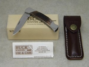 Buck USA Model # 501 Squire Brown Jigged Bone Lockback Knife & Pouch in Box c.1992