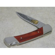Buck USA Model # 501 Raccoon Gold Etch "Buck Bandit" 001 of 250 Wood Lockback Knife in Box c.1984 Buck USA Model # 501 Raccoon Gold Etch "Buck Bandit" 001 of 250 Wood Lockback Knife in Box c.1984
