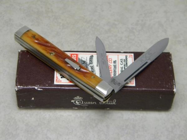 Schatt & Morgan Titusville PA Orange Bone 042266 Doctor's Knife in Box Schatt & Morgan Titusville PA Orange Bone 042266 Doctor's Knife in Box