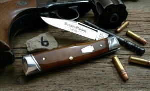 Schatt and Morgan - Keystone Series - #40 Gunstock - Smooth Amber Bone - 6 