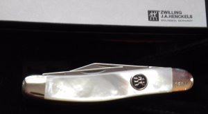 Zwilling J A Henckels Premium 3 Blade Whittler pocket knife with Great Mother of Pearl Handles - NOS