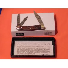 J A Henckels Whitter (HK7-GSW) Pocket Knife wtih European Gunstock Walnut Handles -RARE J A Henckels Whitter (HK7-GSW) Pocket Knife wtih European Gunstock Walnut Handles -RARE