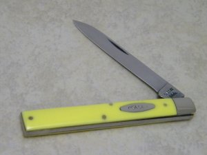 Case XX USA 8 Dot (1972) Yellow Composition 3185 Doctor's Knife 