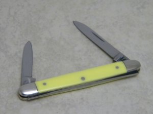 Case XX USA 6 Dot (1974) Yellow 3201 Pen Knife