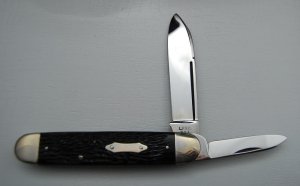 Landers, Frary and Clark Perfected Stag Pocket Knife (395)